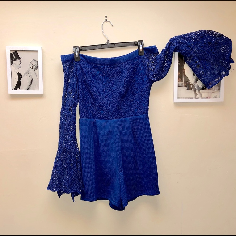 Royal blue lace romper 😍